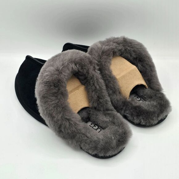 UGG Women’s Scuffette II Slippers 1106872 Black Pick Size - Picture 2 of 5